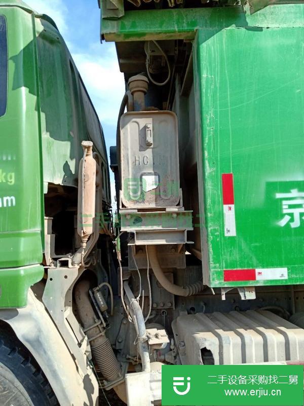 轉(zhuǎn)讓急售二手歐曼自卸車 336馬力 后八輪