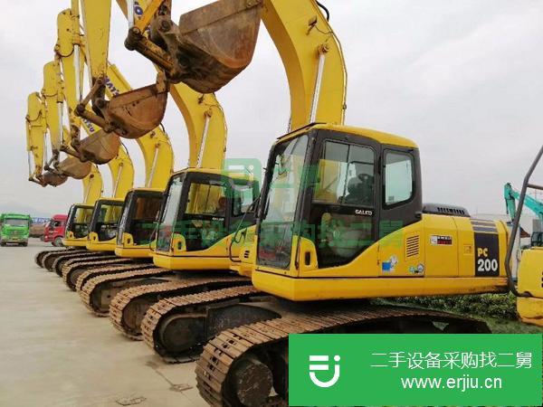 轉讓海關進口日本二手挖掘機,原裝小松220、卡特320神鋼200等