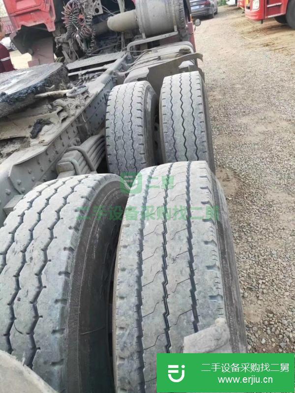出售二手的國五2年8個月德龍375牽引車,車況精品,九成三包輪胎,