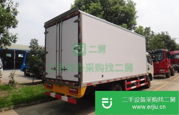 東風多利卡冷藏車急轉