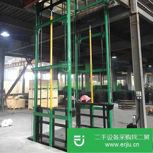轉讓:導軌貨梯固定倉房貨物提升機