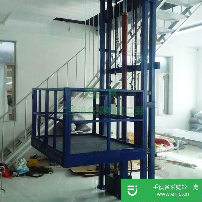 轉讓:導軌貨梯固定倉房貨物提升機