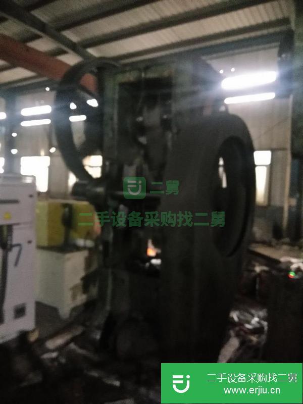 轉讓出售二手九成新沖床125噸