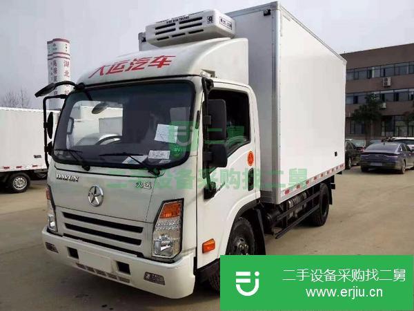 轉(zhuǎn)讓福田9.6米冷藏車原裝現(xiàn)貨