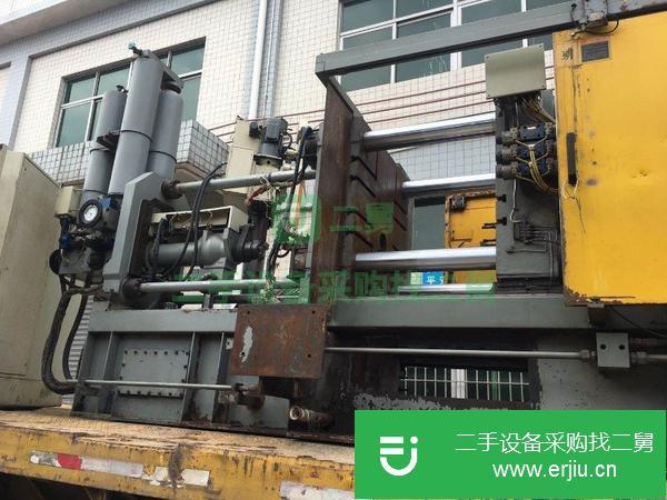 轉(zhuǎn)讓壓鑄機(jī)鑄造機(jī)伊之密300噸鋁合金