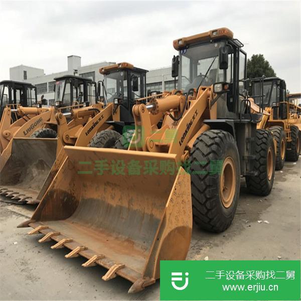 轉(zhuǎn)讓周邊二手鏟車 二手龍工50裝載機手續(xù)全