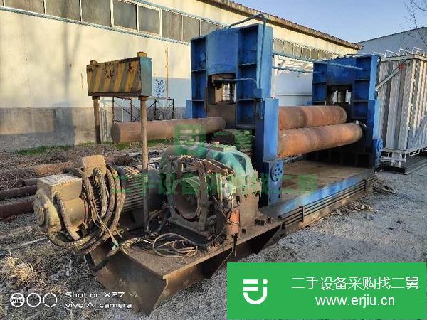 30+2500液壓卷板機轉讓出售