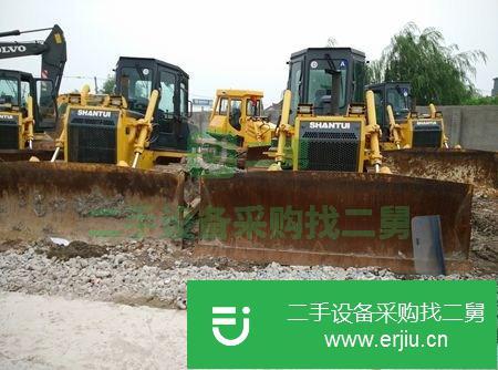 二手山推推土機現(xiàn)貨出售SD160推土機濕地二手推土機