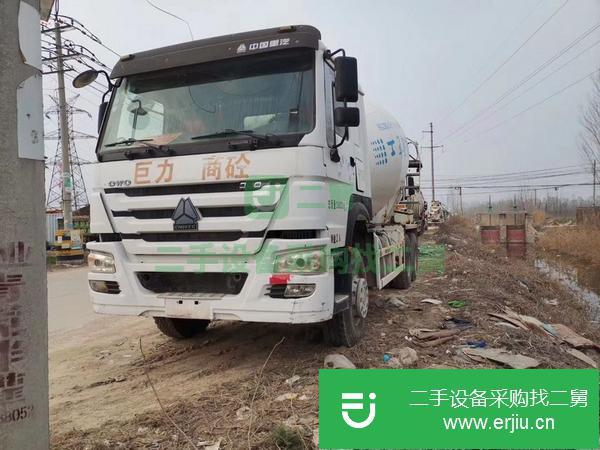 轉(zhuǎn)讓16-17年國(guó)五豪沃 歐曼十四方 混泥土攪拌車濰柴發(fā)動(dòng)機(jī)