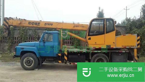 出售撫挖8噸吊車