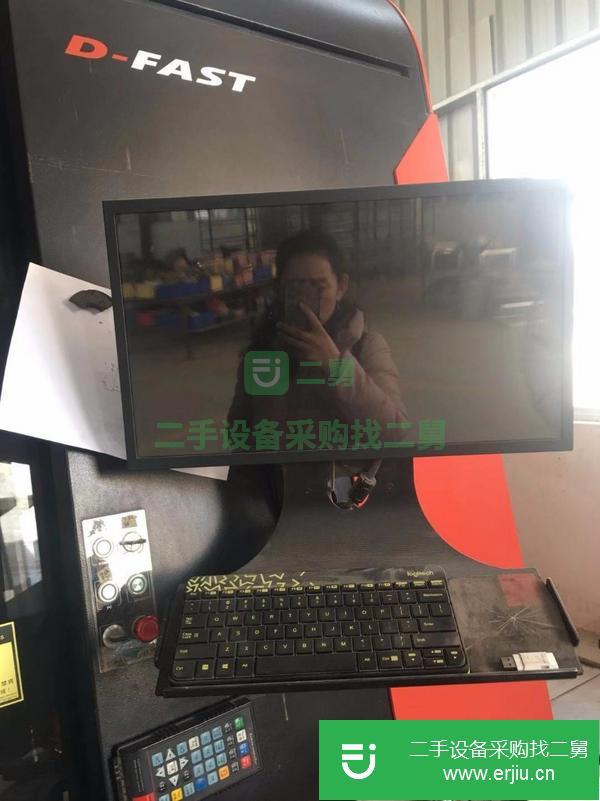 轉(zhuǎn)讓迪能1500瓦光纖激光切割機二手剪板折彎機