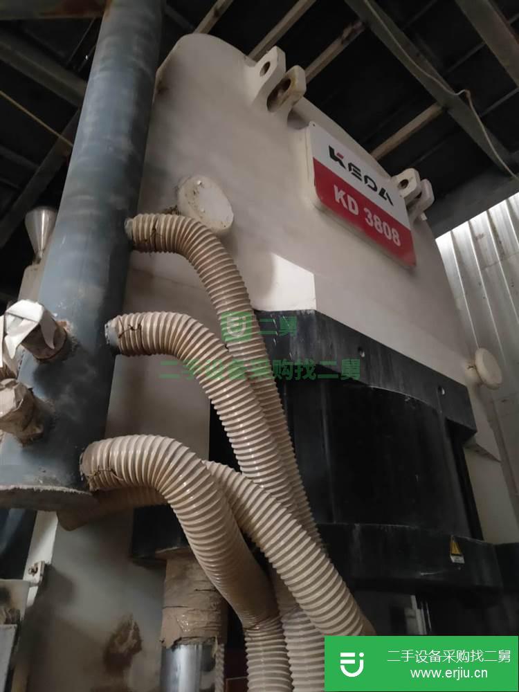 出售陶瓷廠設備有大型壓力機