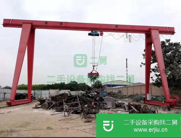 轉讓低價銷售二手的32噸水泥房子龍門吊,32噸雙主梁龍門吊