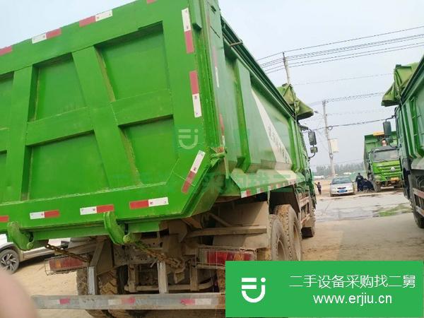 出售18年豪沃自卸車 后八輪 國五 5.8米 380馬力