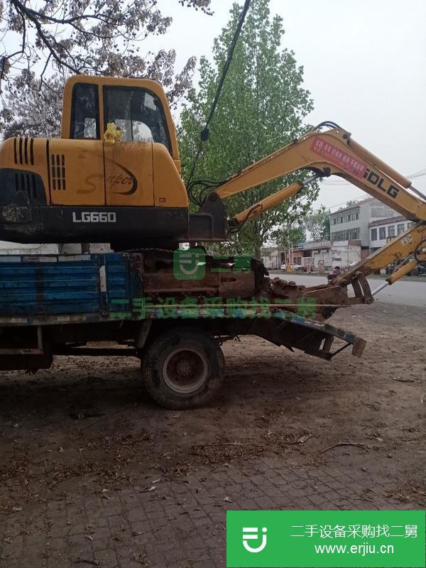 轉(zhuǎn)讓臨工二手八成新60挖掘機