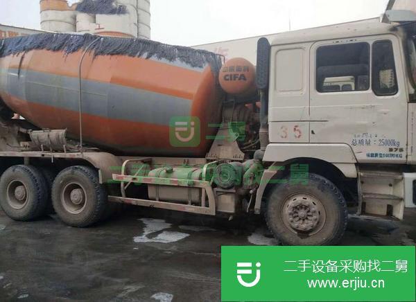 轉讓二手的靚車15臺，中聯德龍大12方攪拌車