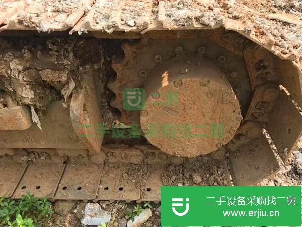 轉(zhuǎn)讓W(xué)D-019竹內(nèi)挖掘機(jī) 14年的