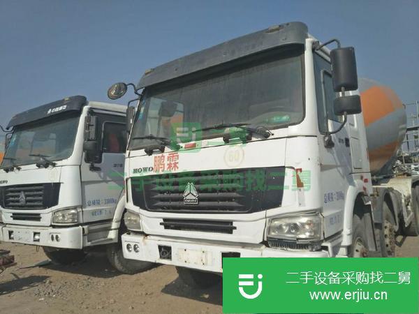 低價現車出售一批二手重汽歐曼豪沃陜汽德龍三一混凝土攪拌罐車.手續(xù)齊全