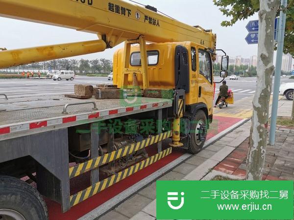 16噸吊車轉(zhuǎn)讓東風(fēng)底盤