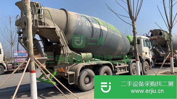 出售一臺精品豪沃程力大12輕量化攪拌車 低價出售