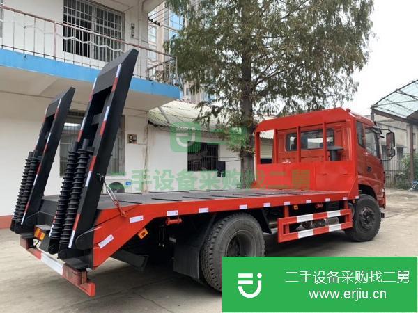 轉(zhuǎn)讓福德單橋平板運輸車挖掘機平板拖車
