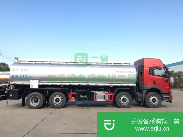 轉讓二手的解放前四后六普通液體運輸車