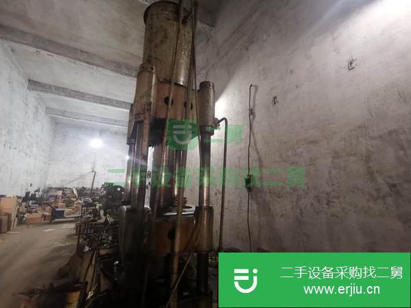 轉(zhuǎn)讓出售二手200噸液壓機(jī)