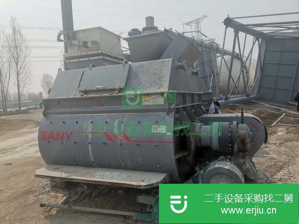 出售二手九成新攪拌站。
