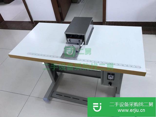 轉(zhuǎn)讓出售n95口罩鋁條貼合機沖床