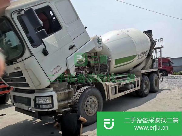 轉讓出售17年大14方攪拌車