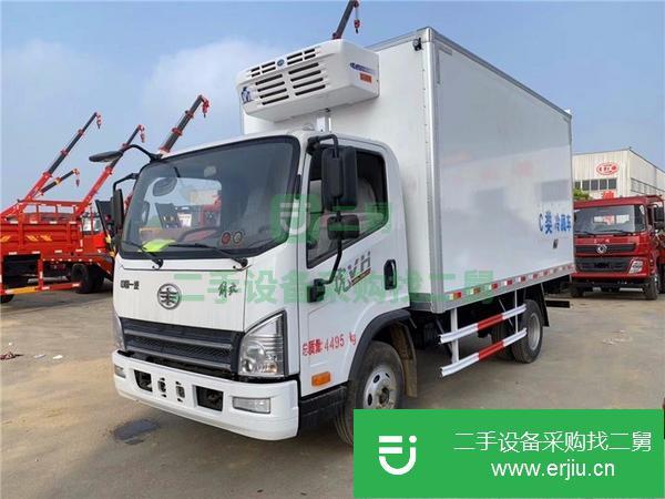 出售東風解放4米廂長冷藏車