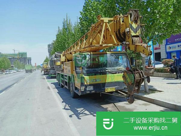 轉(zhuǎn)讓徐工25噸二手汽車吊車