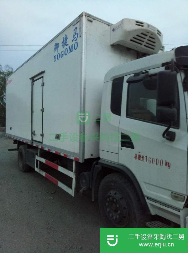 出售陜汽軒德底盤，御捷馬6.8米冷藏車