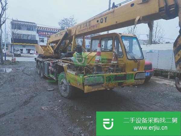 低價(jià)出售徐工吊車,灑水車