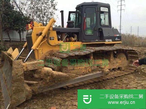 轉(zhuǎn)讓急售二手山推推土機(jī)320
