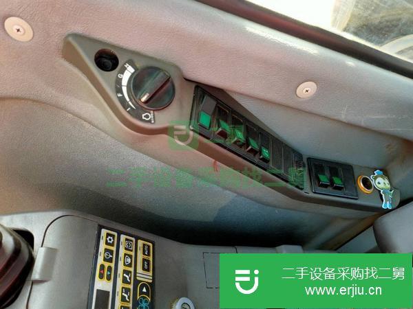 出售二手 八成新挖掘機