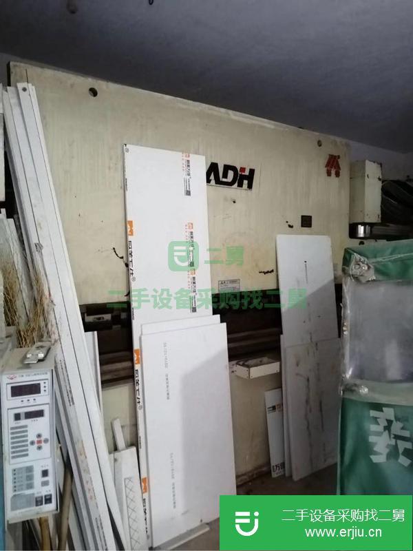 轉讓四米東海一套折彎機