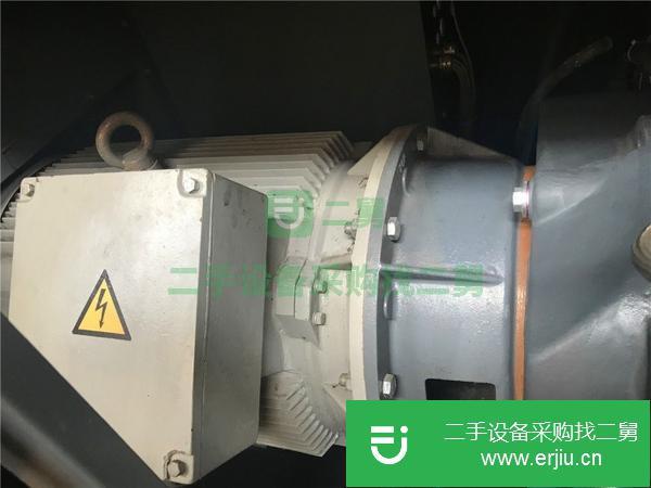 轉(zhuǎn)讓二手阿特拉斯無(wú)油空壓機(jī)ZR132成色新