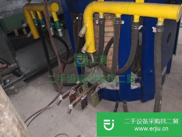 轉讓一噸減速機鋼殼爐低價出售
