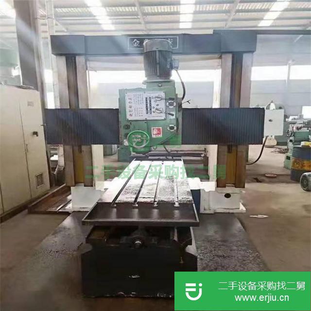 出售抵賬機[金典1.35x2米龍門銑床]