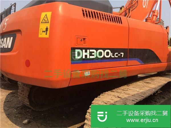 出售二手舊斗山60-7 斗山150-7 斗山220 等挖掘機。