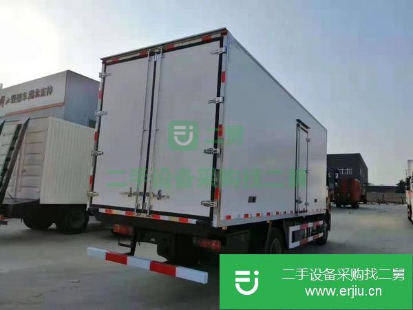 6米8解放J6L冷藏車現低價轉讓手續齊全支持分期