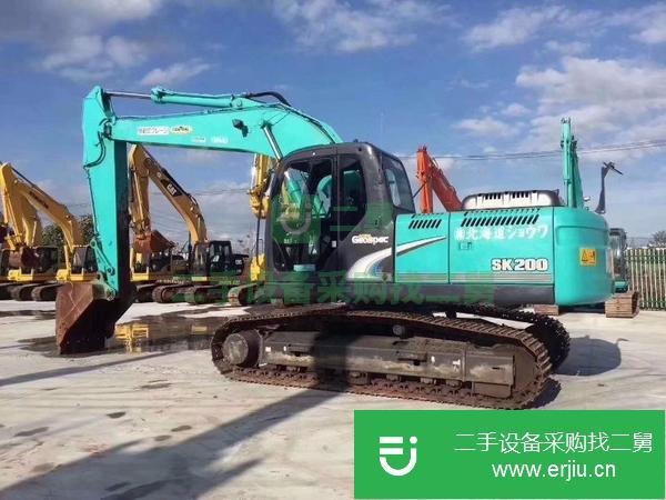 轉(zhuǎn)讓原裝精品神鋼200、210、260和350二手挖掘機(jī)。