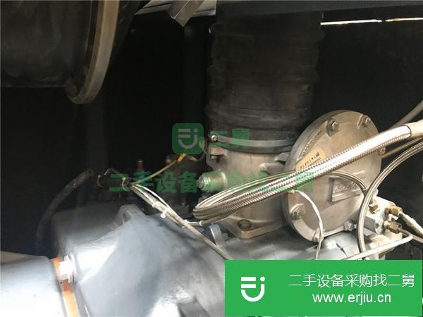 轉(zhuǎn)讓二手阿特拉斯無(wú)油空壓機(jī)ZR132成色新