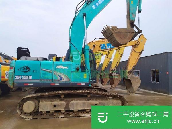 轉(zhuǎn)讓原裝精品神鋼200、210、260和350二手挖掘機(jī)。