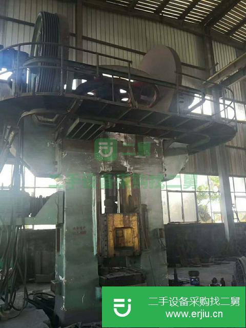 低價出售二手青島青鍛1000噸摩擦壓力機