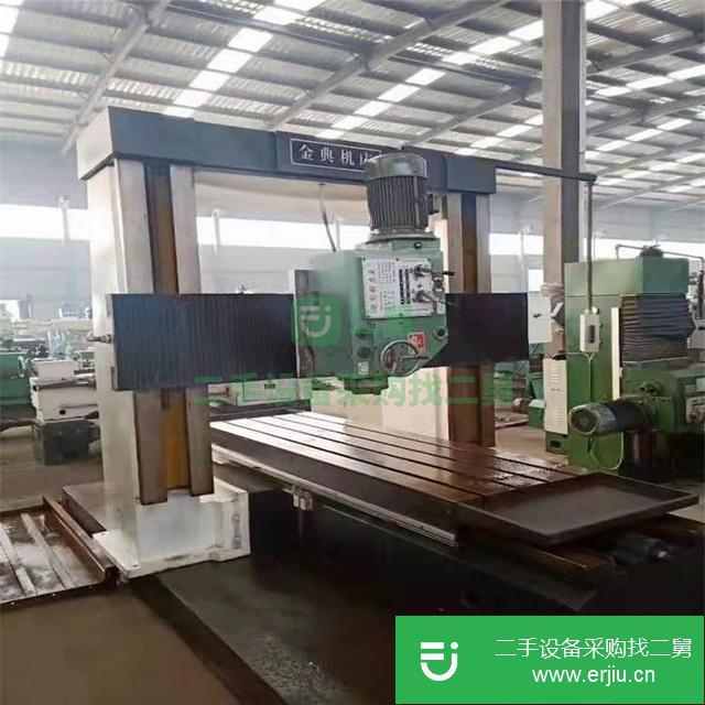 出售抵賬機[金典1.35x2米龍門銑床]