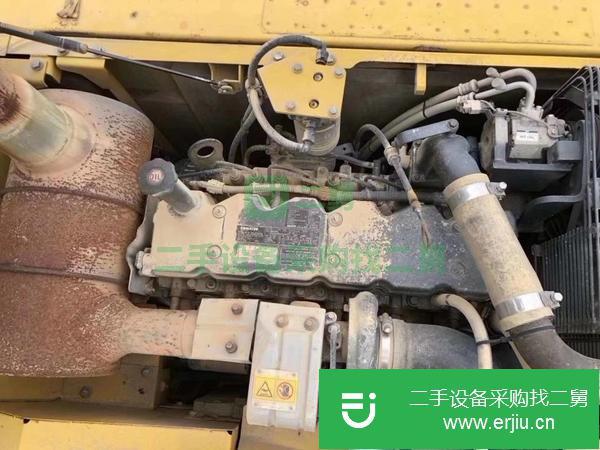 轉讓二手的小松220-8挖掘機!