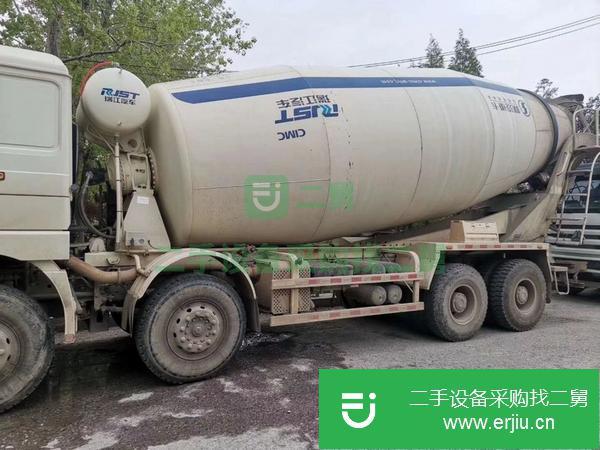 出售二手攪拌車，手續齊全，可提檔過戶