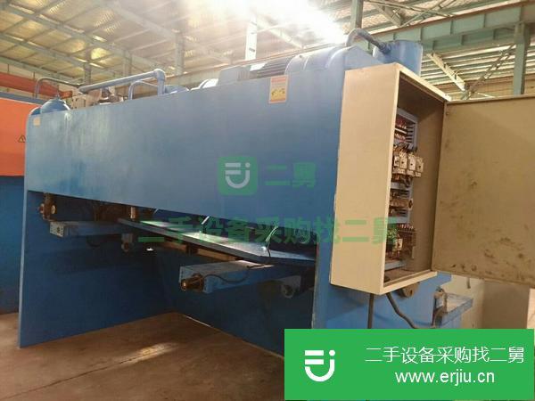 轉(zhuǎn)讓20/2500閘式剪板機(jī)
